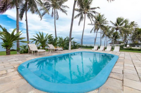 Incrível Casa pé na areia na Praia de Jacumã por Carpediem